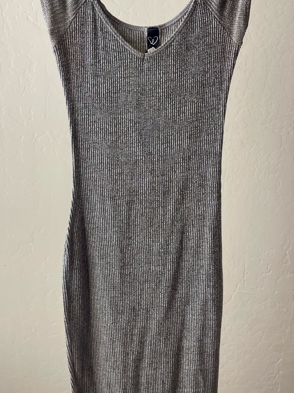 Windsor Metallic Gray Ribbed V-Neck Midi Dress